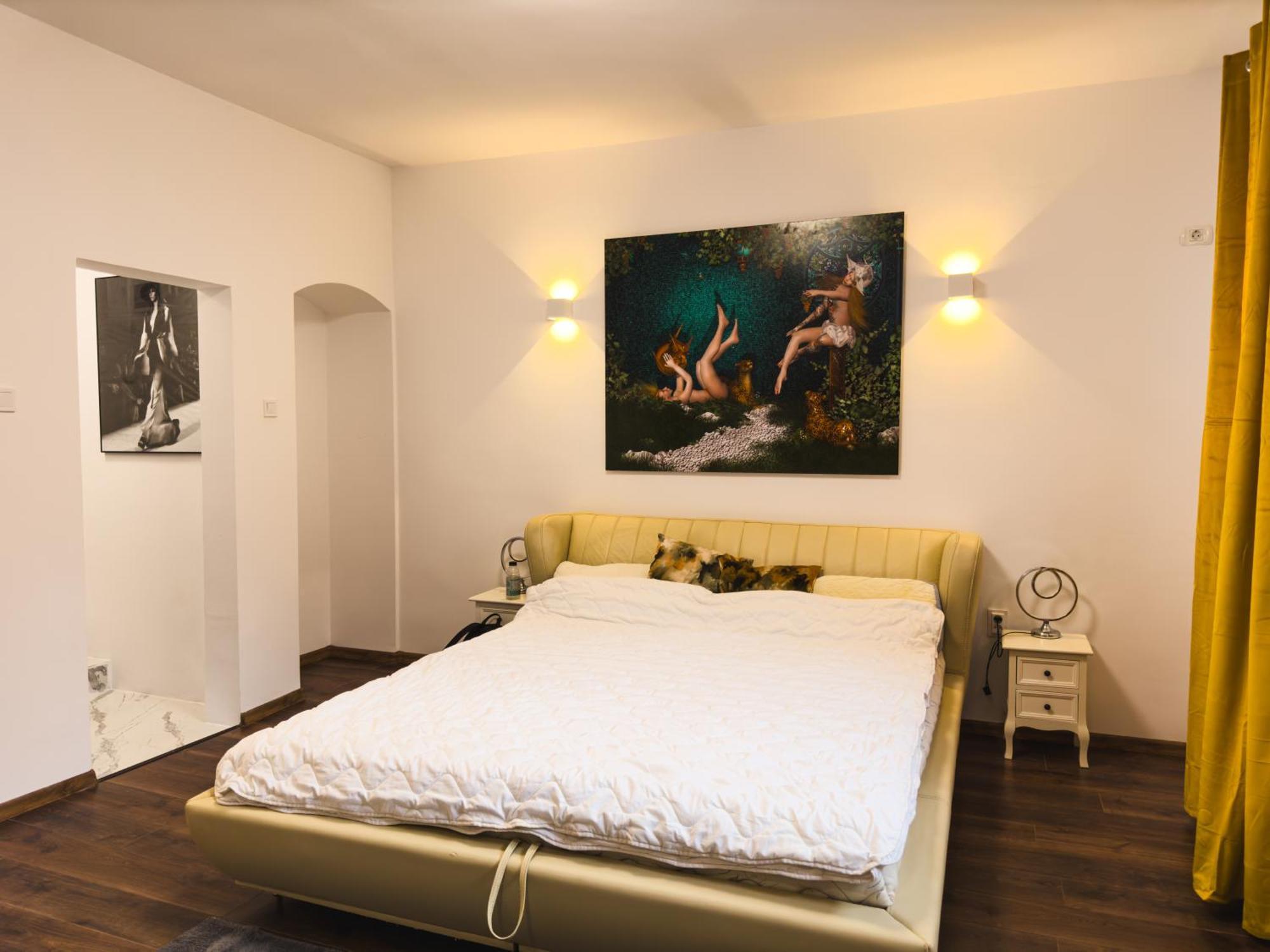 Loving Downtown Studio By Chr Luxury Property Бухарест Экстерьер фото